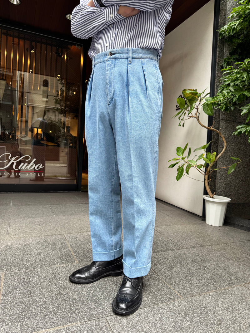 1955BL ツープリーツデニムトラウザーズ　ブリーチ